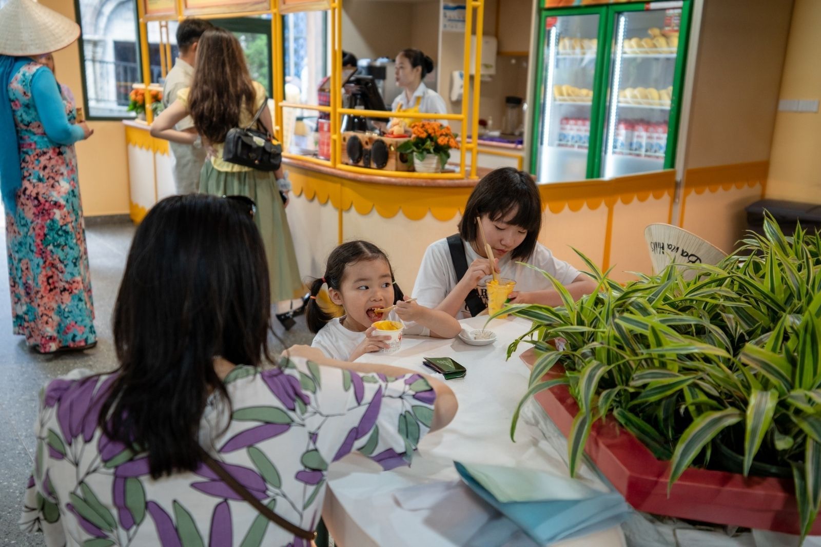 Nhiều cửa hàng đồ ăn phù hợp cho bé