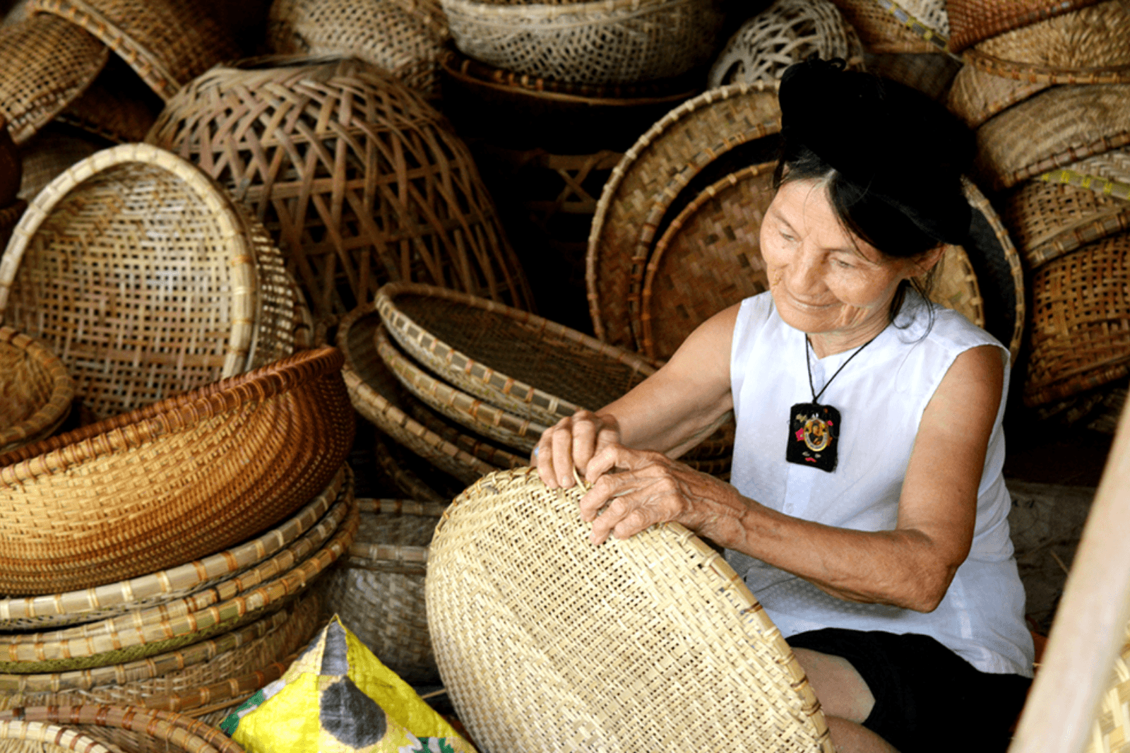 Sản phẩm đan lát thủ công