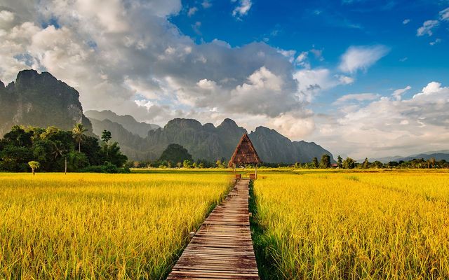 Vang vieng Lào