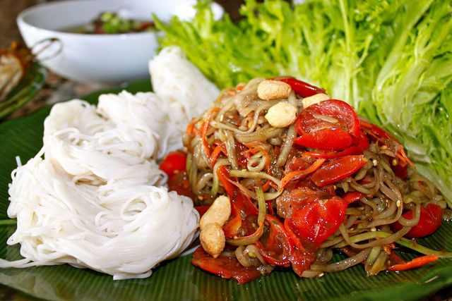 Ẩm thực hấp dẫn ở Lào