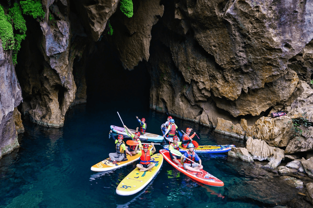 Cập nhật giá tour Thung lũng Sinh Tồn
