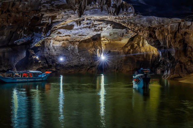Động Phong Nha 2