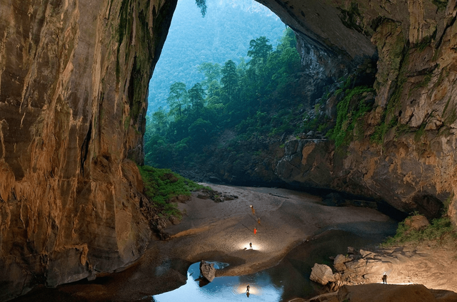Hành trình trekking hang Én