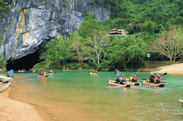 Review du lịch Quảng Bình: Những điều có thể bạn chưa biết