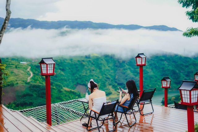 Vén Màn Mây - Săn Bình Minh Với Khe Sanh Coffee