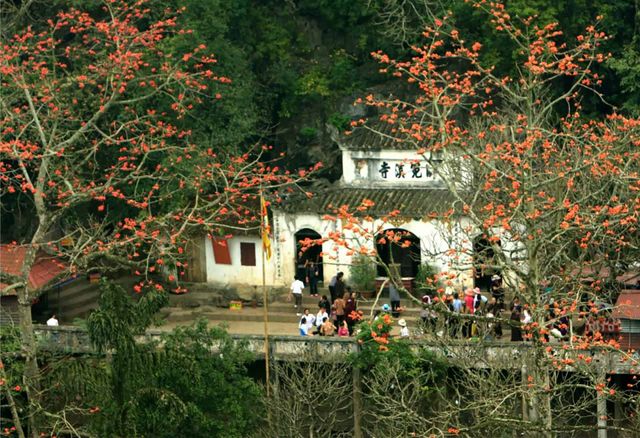 Chùa Hương