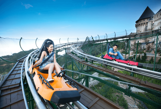 Máng trượt tốc độ tại Bà Nà Hills