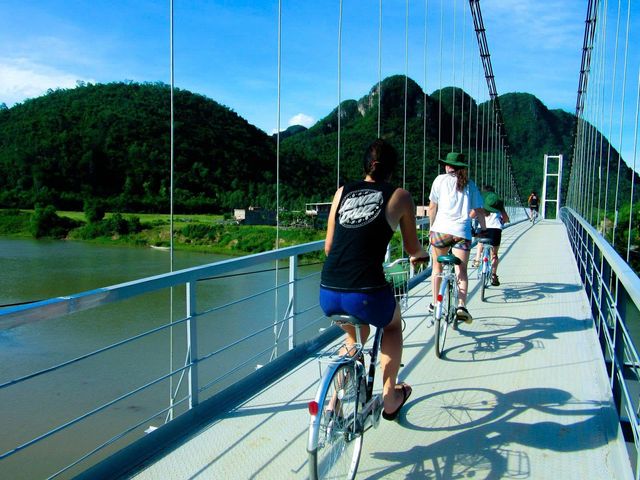 Đạp xe quanh Phong Nha