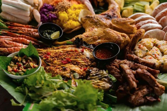 Mẹt gà tại suối Mooc