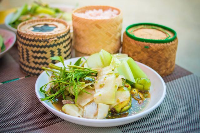 Món ngon Lào