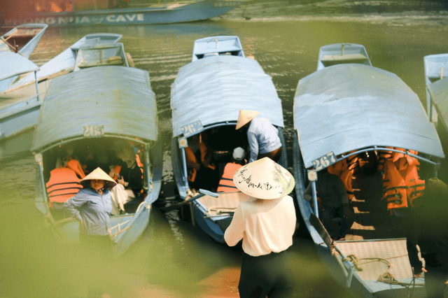 Thời điểm đặt tour thích hợp 