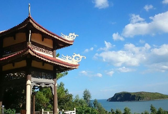 Vũng Chùa Đảo Yến
