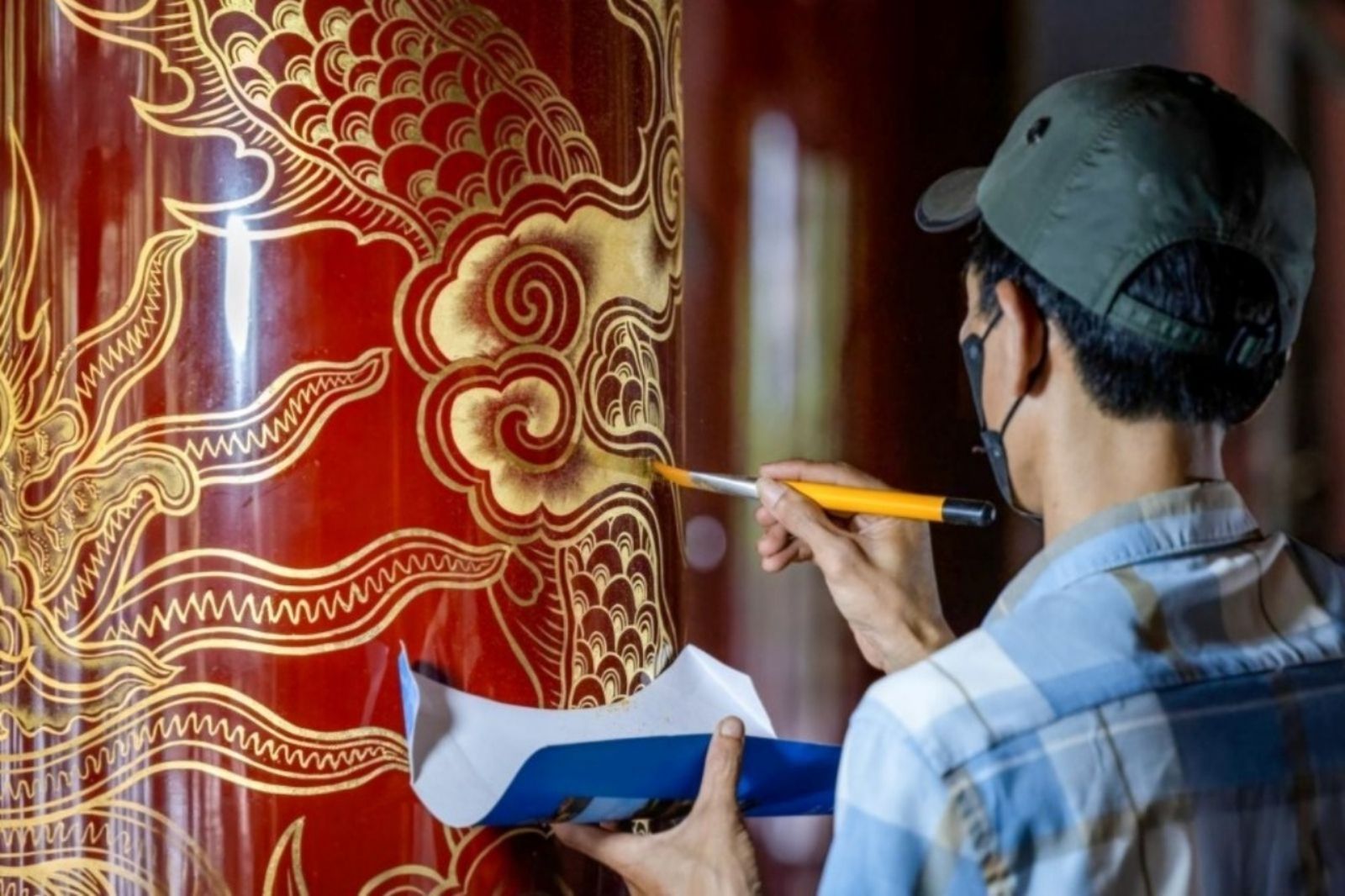 Sơn son thếp vàng ở Đại Nội Huế