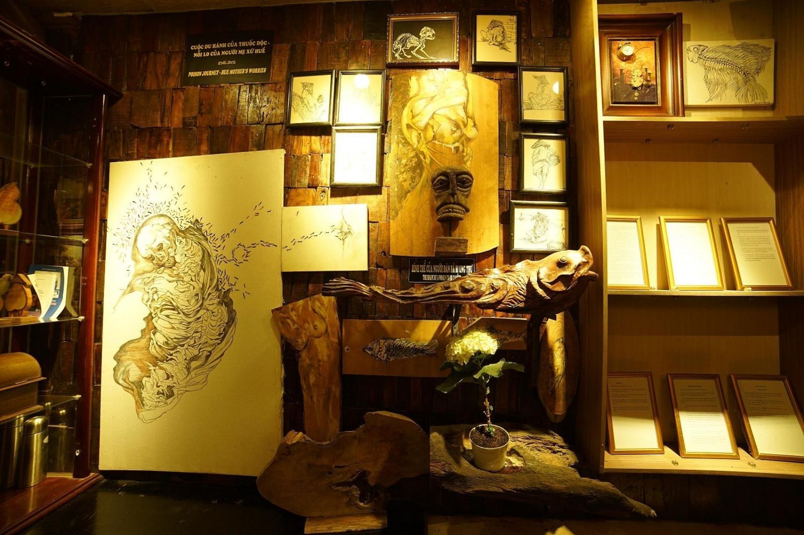 Tác phẩm "Nỗi lo người mẹ xứ Huế" 