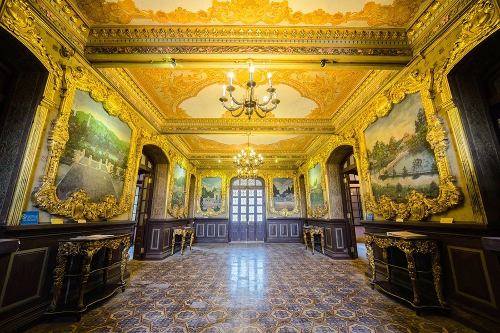 Tham quan cung An ĐỊnh 