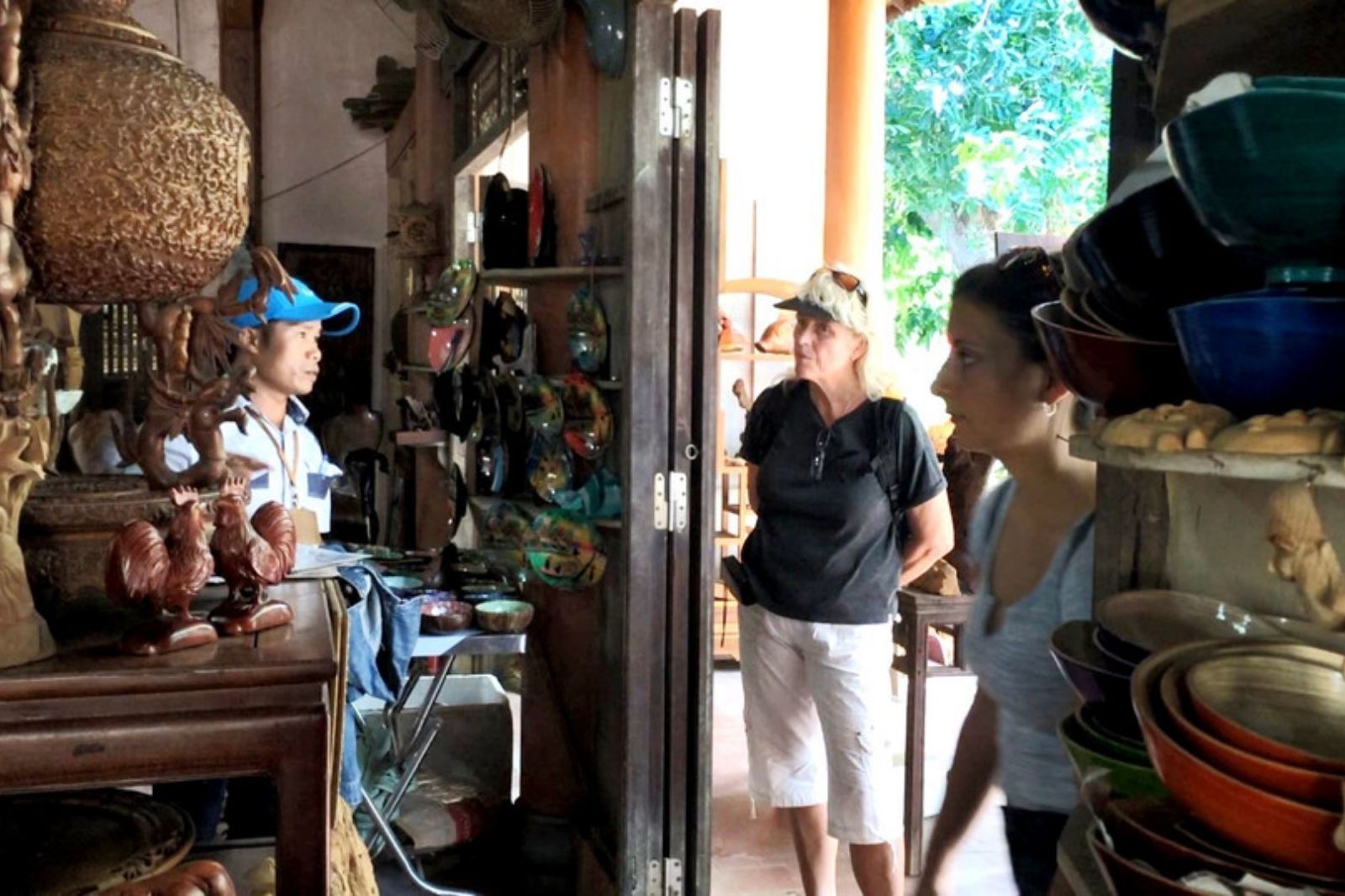 Tham quan làng mộc Kim Bồng  