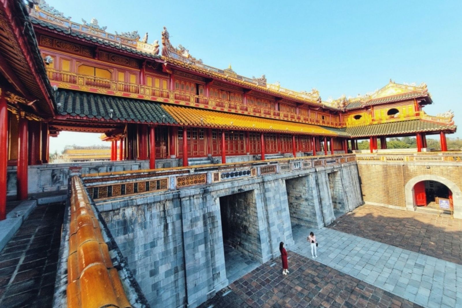 Tham quan Ngọ Môn và các công trình bên trong Đại nội 