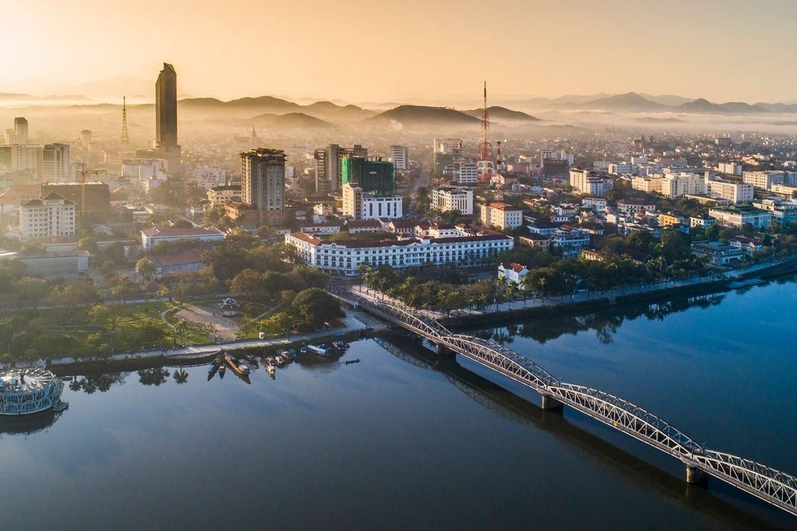 Thành phố Huế mang đậm giá trị lịch sử văn hóa 