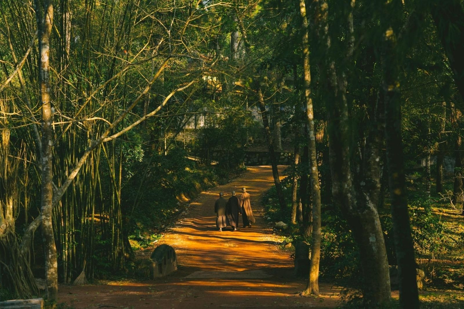 Thể hiện sự tôn trọng không gian tâm linh