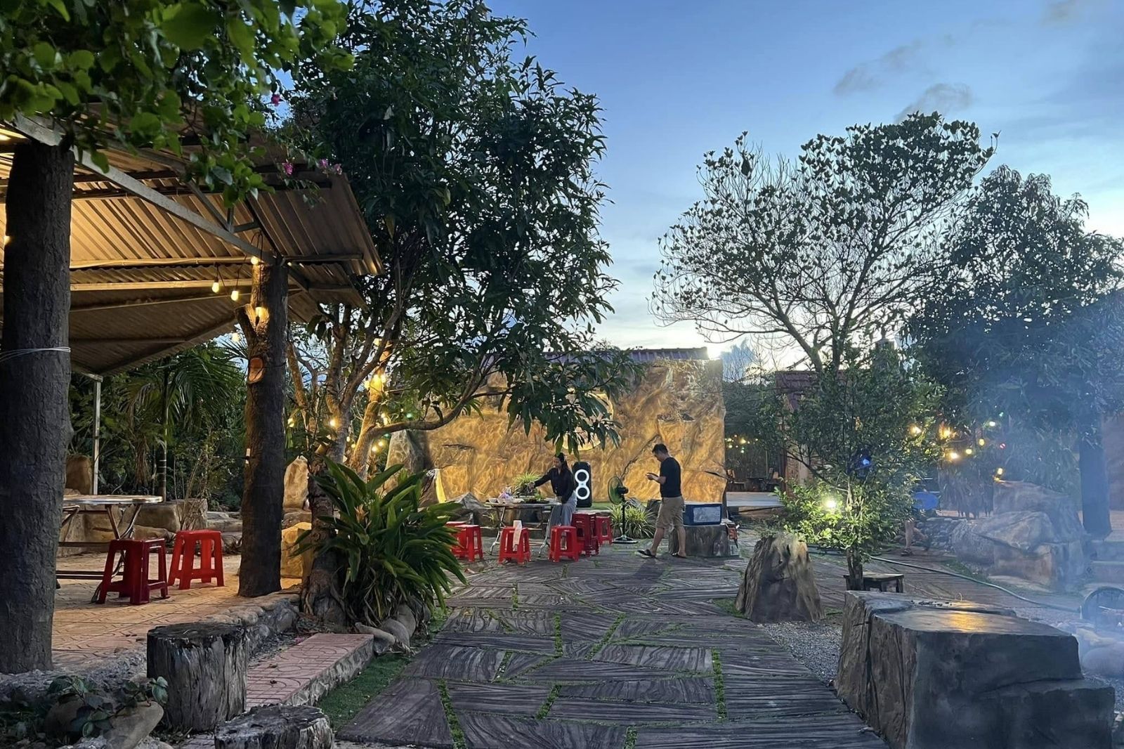 Thiết kế home gần gũi thoáng đãng