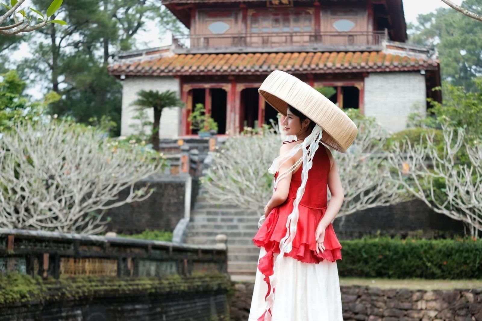 Thuê trang phục chụp ảnh ở các điểm tham quan