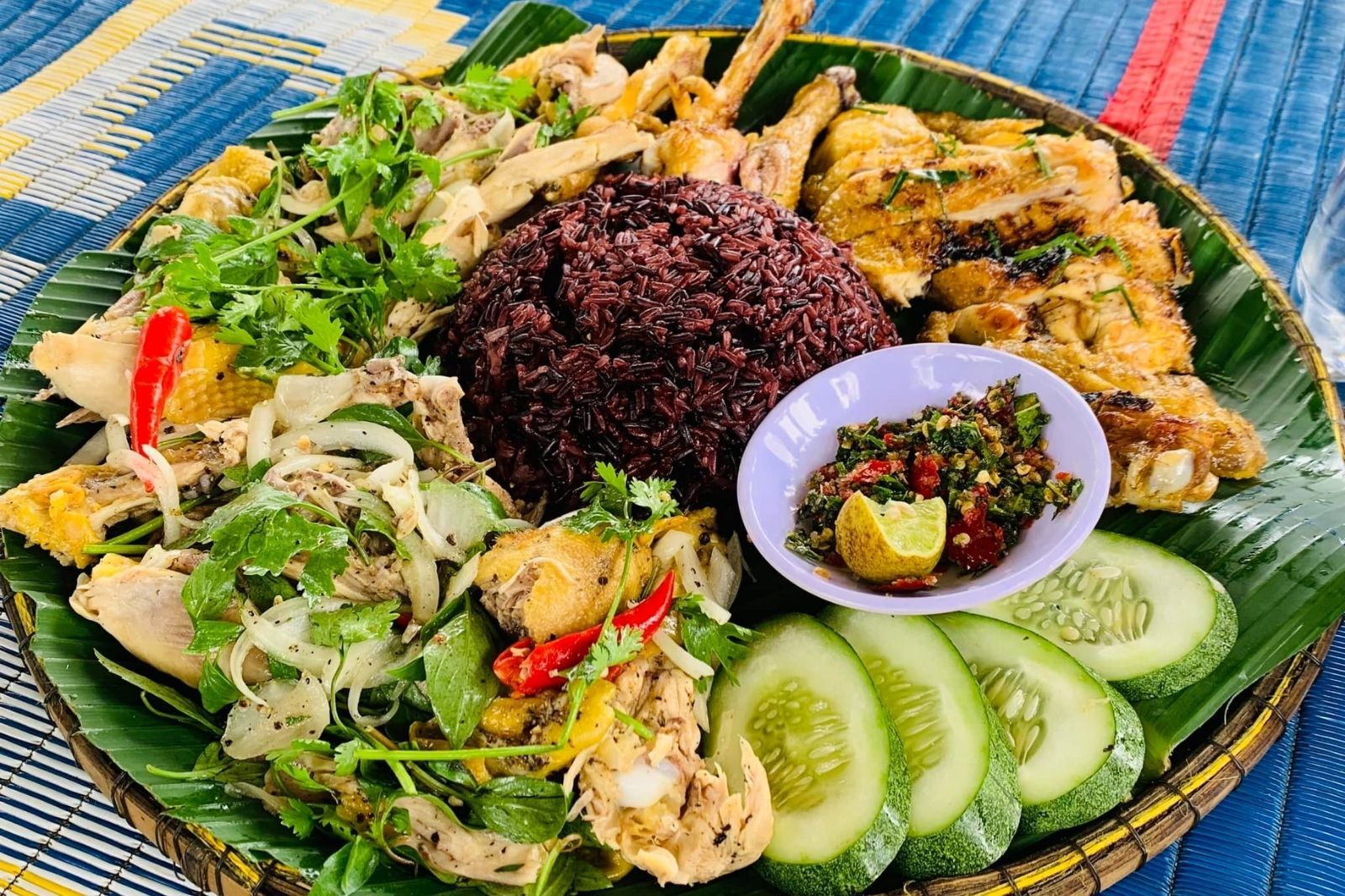 Thưởng thức các mẹt ẩm thực ở Khe Sanh valley farmstay