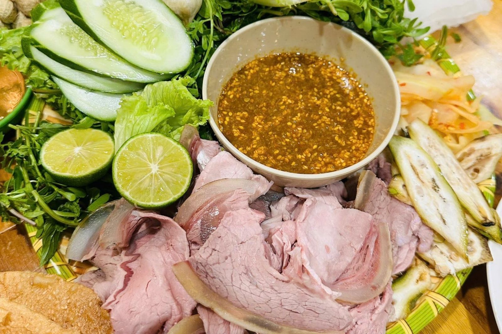 Thưởng thức bê thui Cầu Mống ở các quán ăn Đà Nẵng