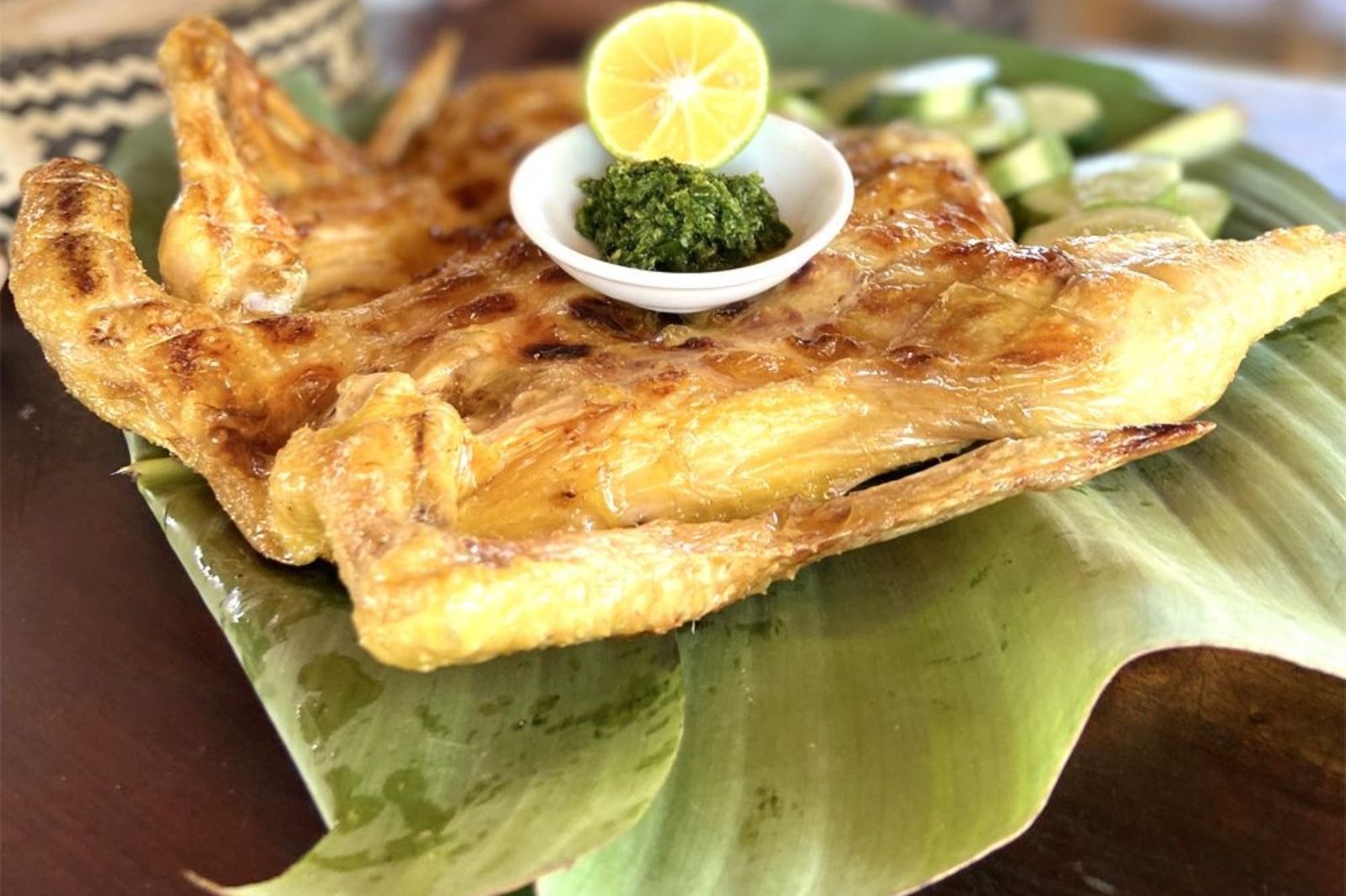 Thưởng thức đặc sản gà nướng Phong Nha