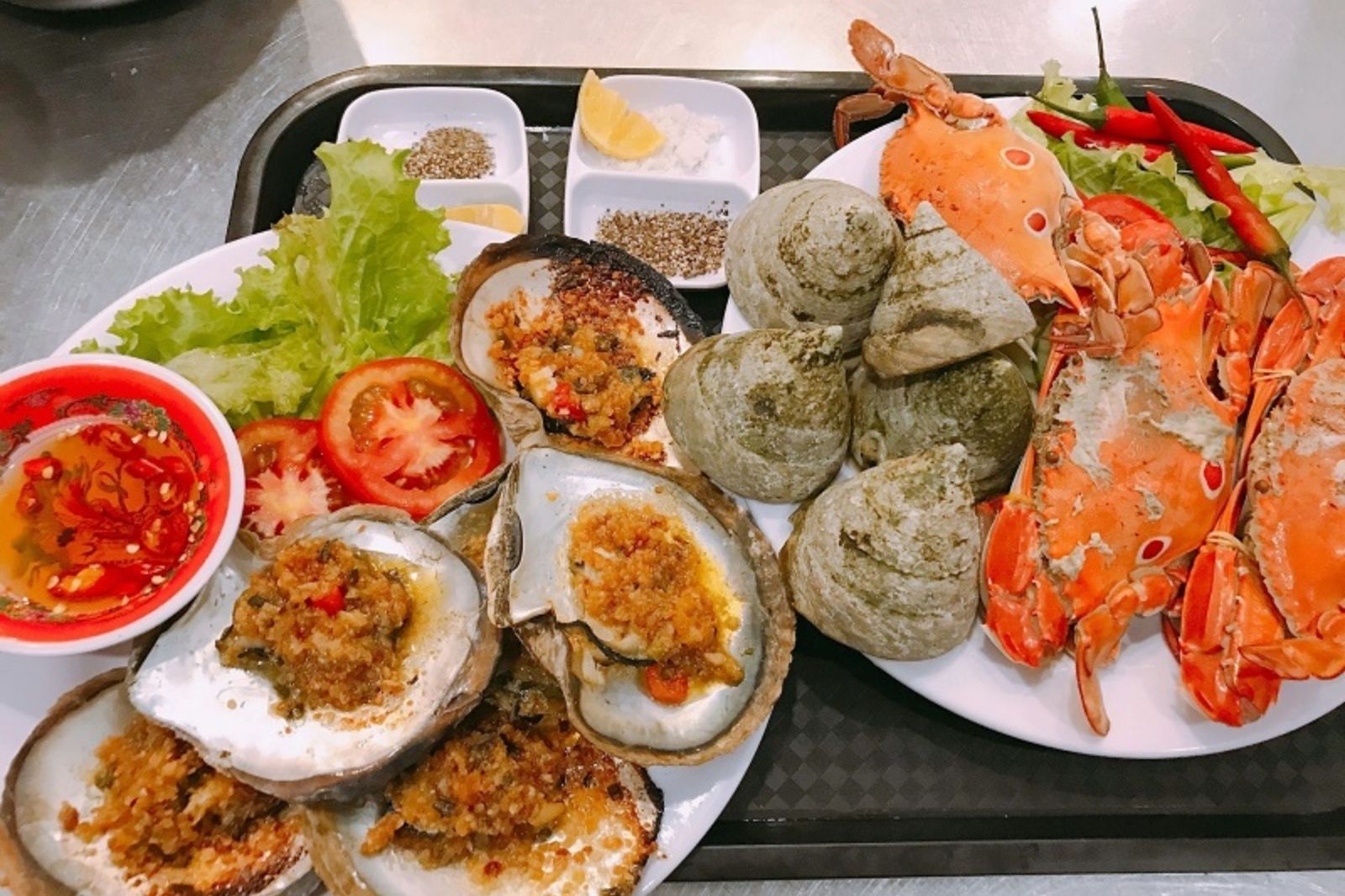 Thưởng thức hải sản ở Cù Lao Chàm  