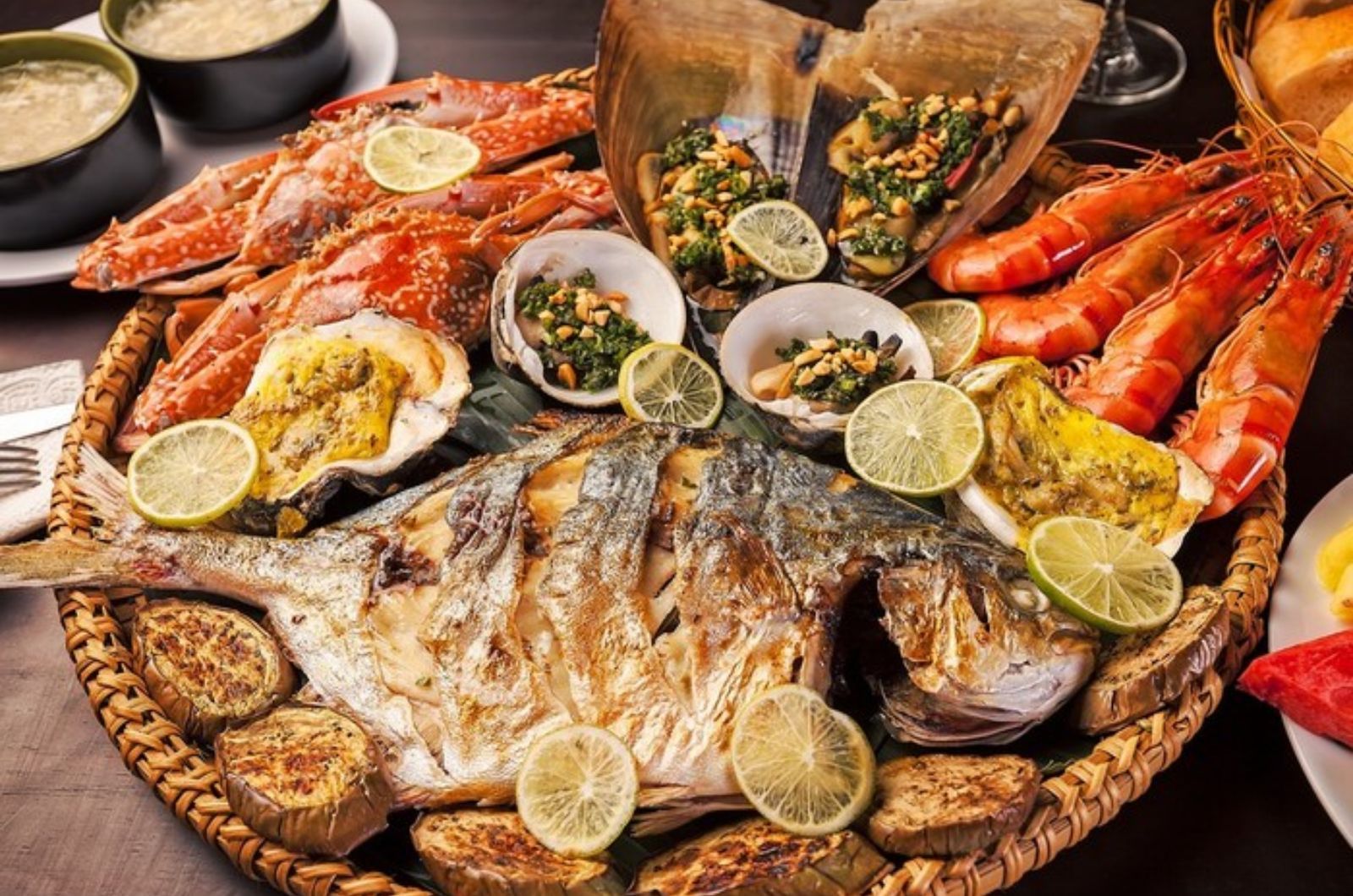 Dégustation de fruits de mer sur l'île