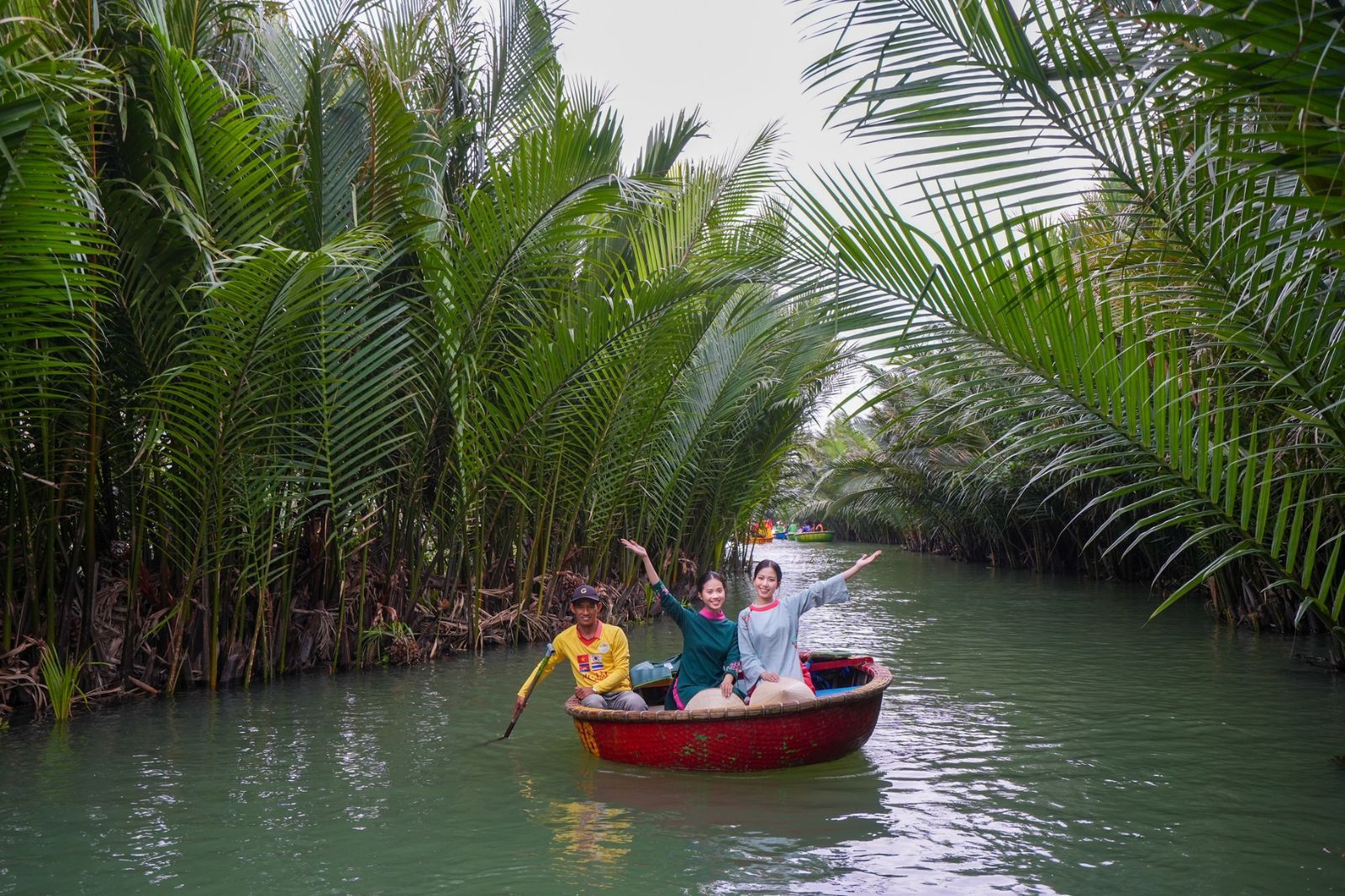 Thuyền thúng cho 2 người 