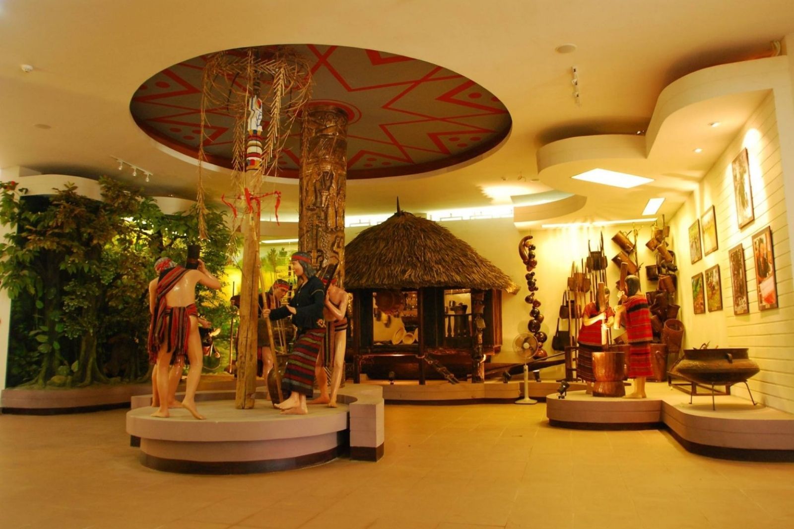 Tìm hiểu về văn hóa dân tộc tại bảo tàng Quảng Trị 