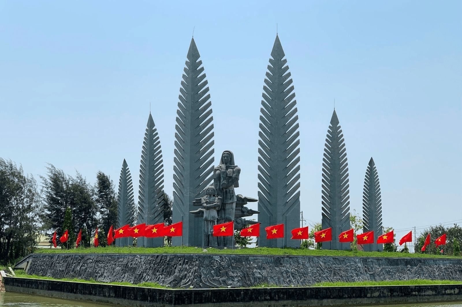 Tour DMZ 1