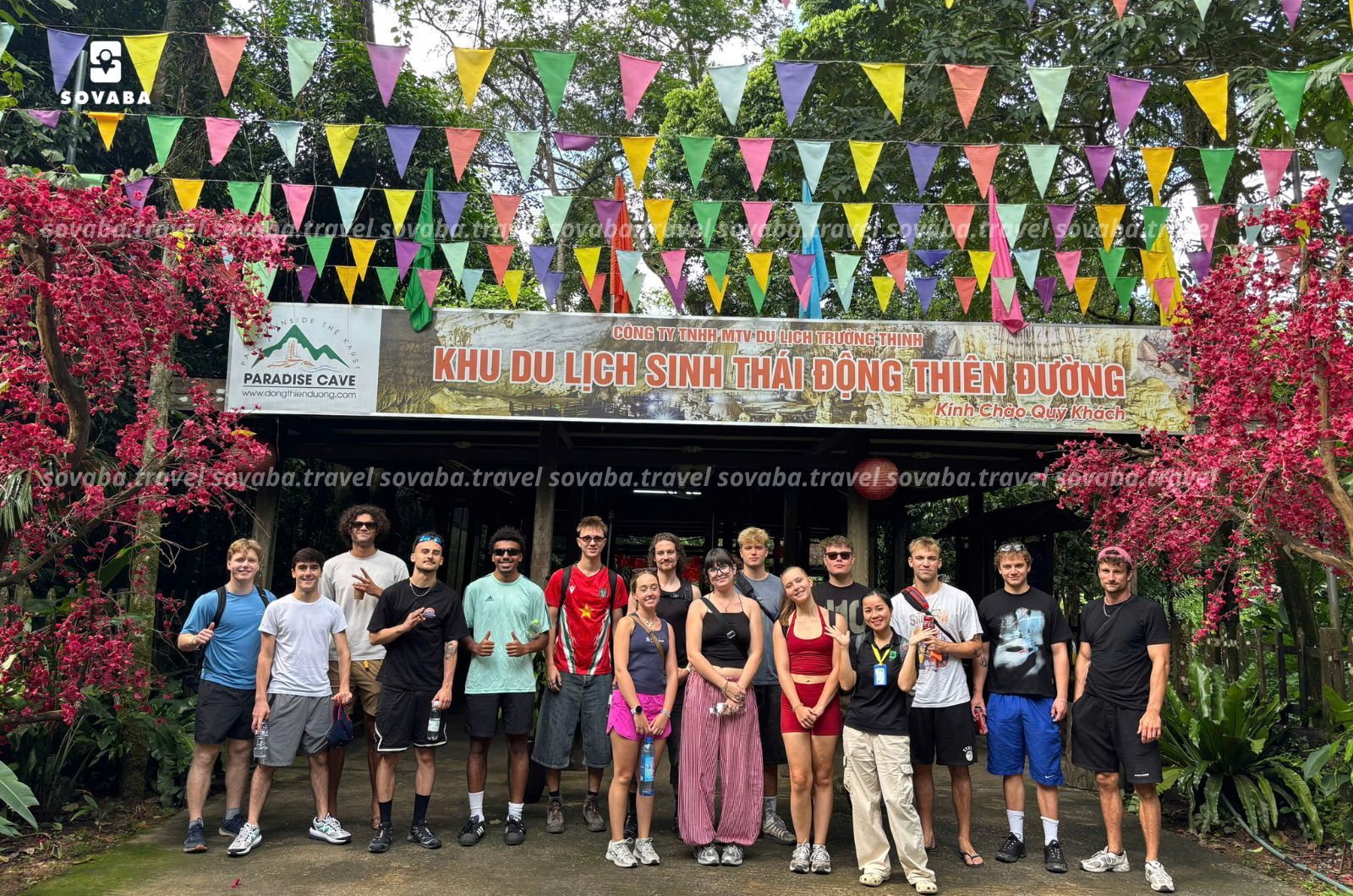 Sovaba Travel의 천국 동굴 조인 투어