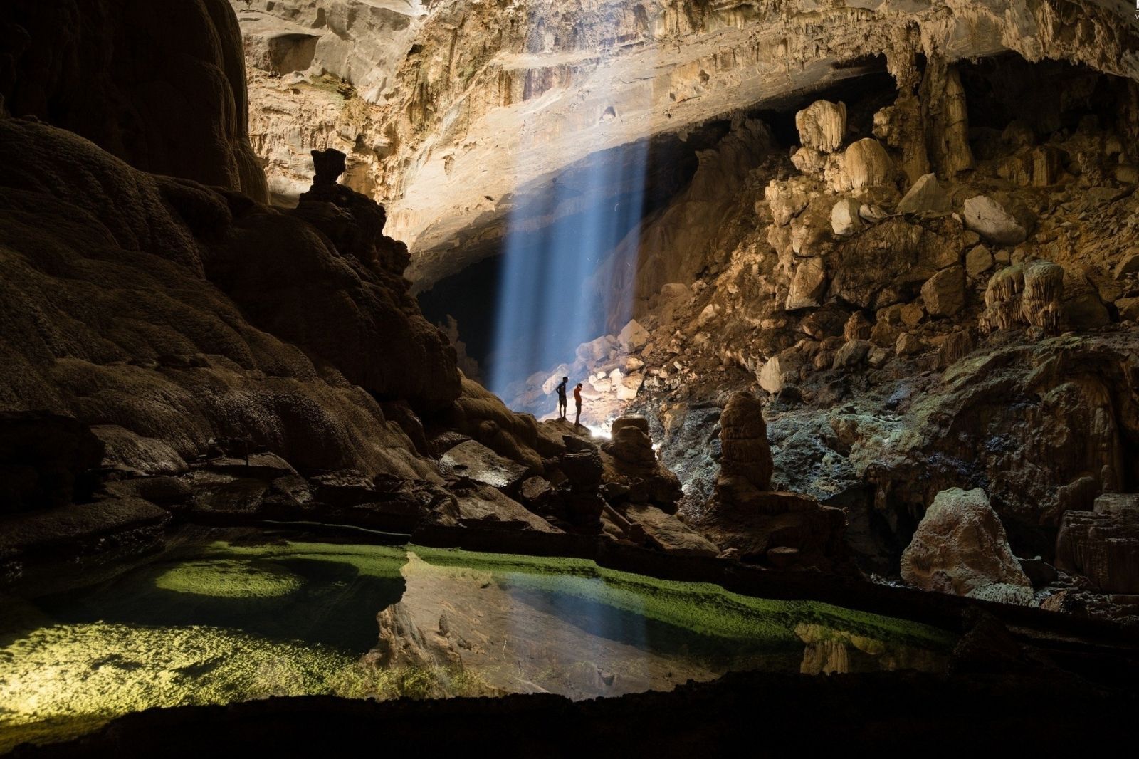 Tour khám phá 7km Động Thiên Đường  