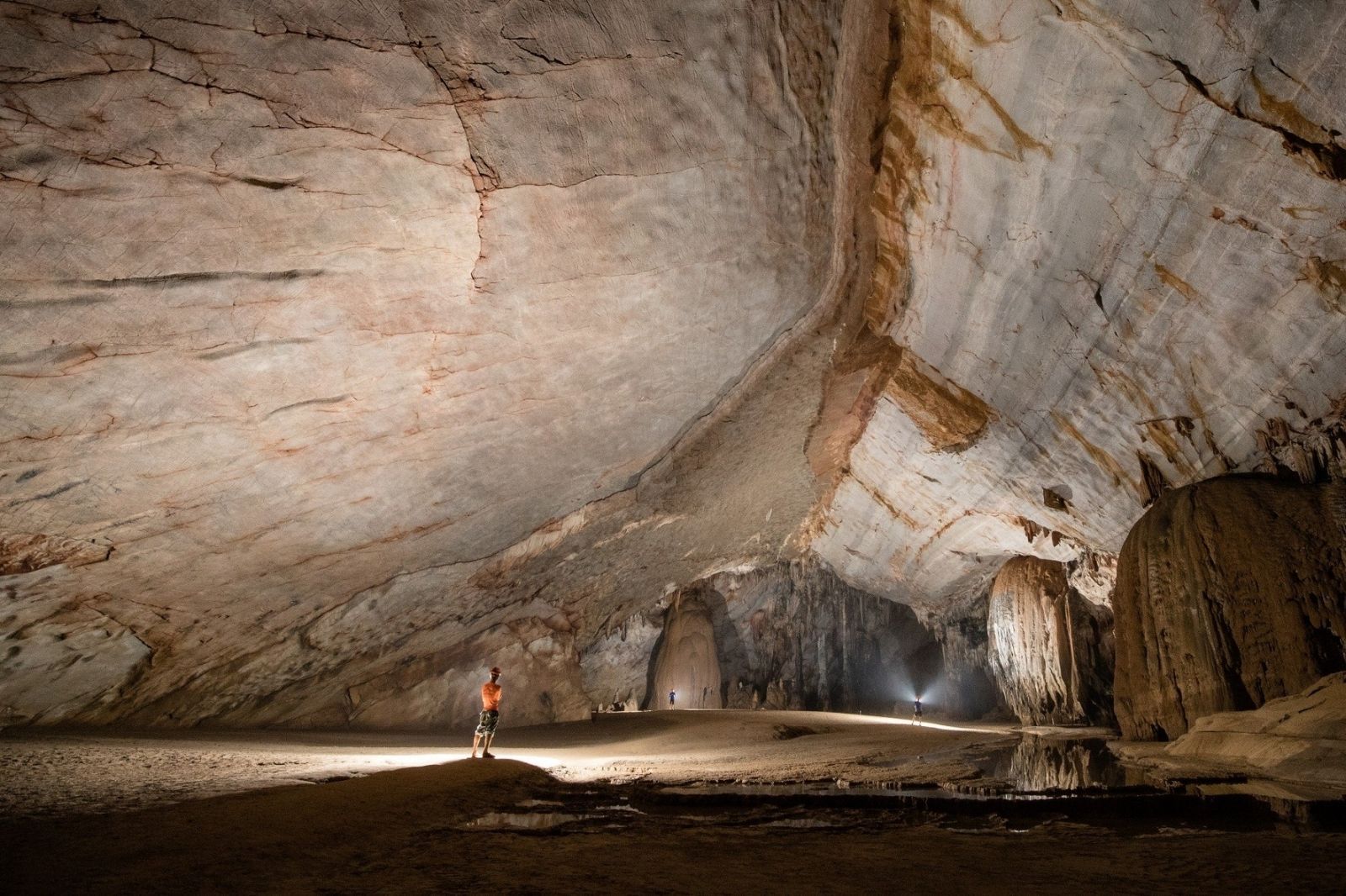 Tour khám phá Động Thiên Đường 7km 