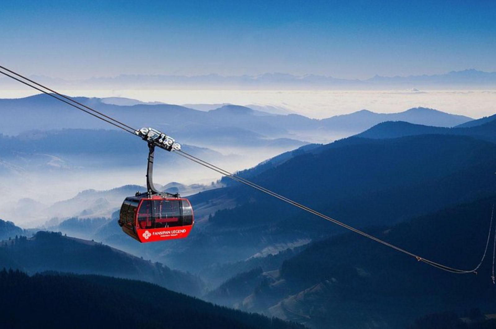 Erlebnis der Fansipan-Seilbahn