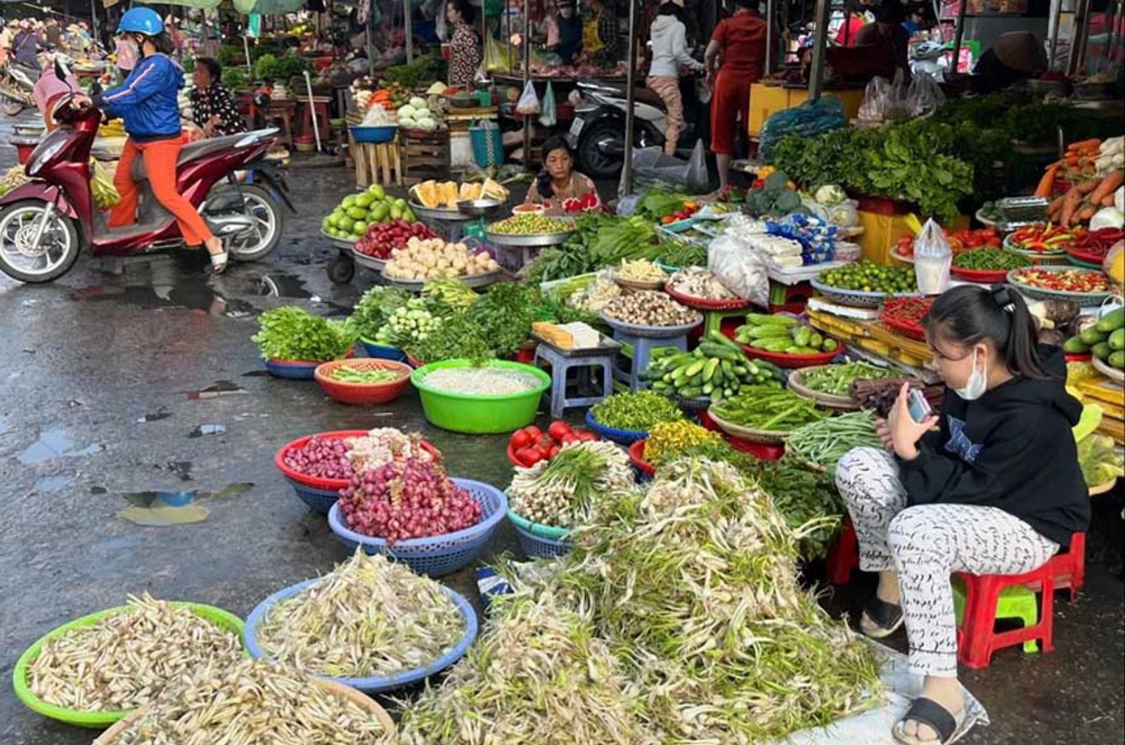 Trải nghiệm đi chợ để cảm nhận cuộc sống địa phương  