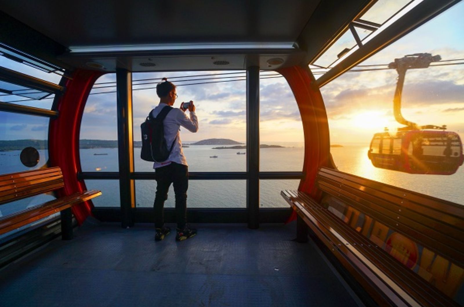 Trải nghiệm ngắm nhìn Phú Quốc từ trên cao 