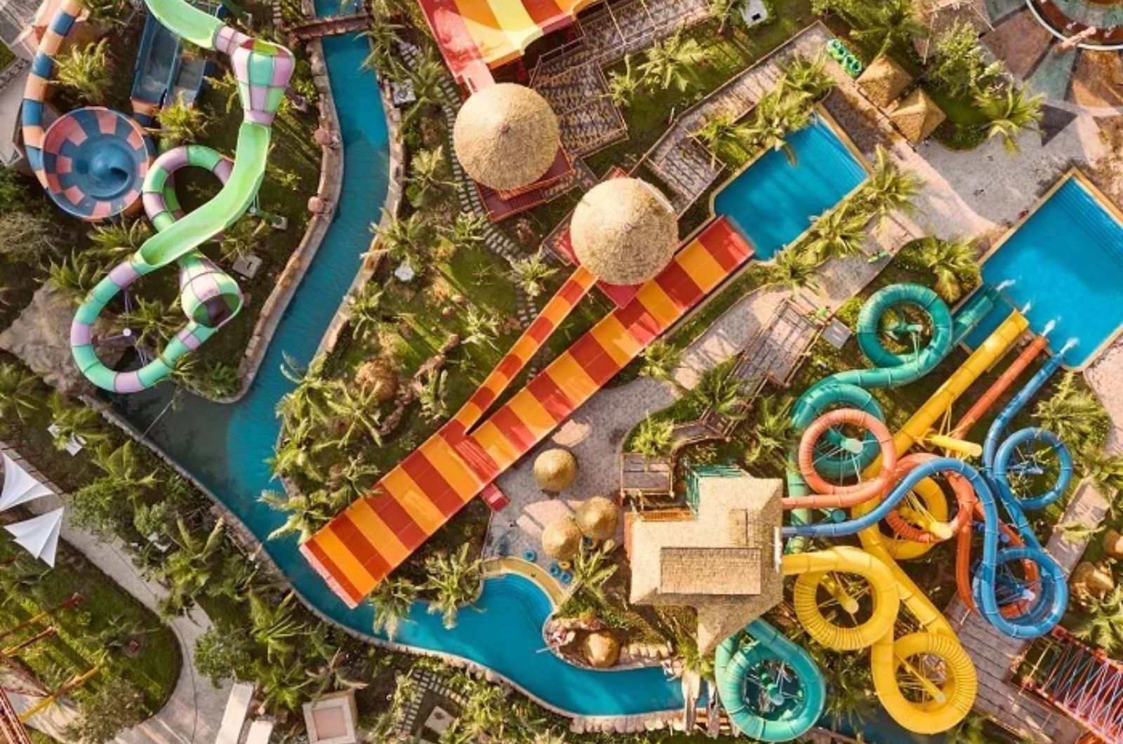 Trải nghiệm toàn bộ khu vui chơi ở VinWonders Phú Quốc 