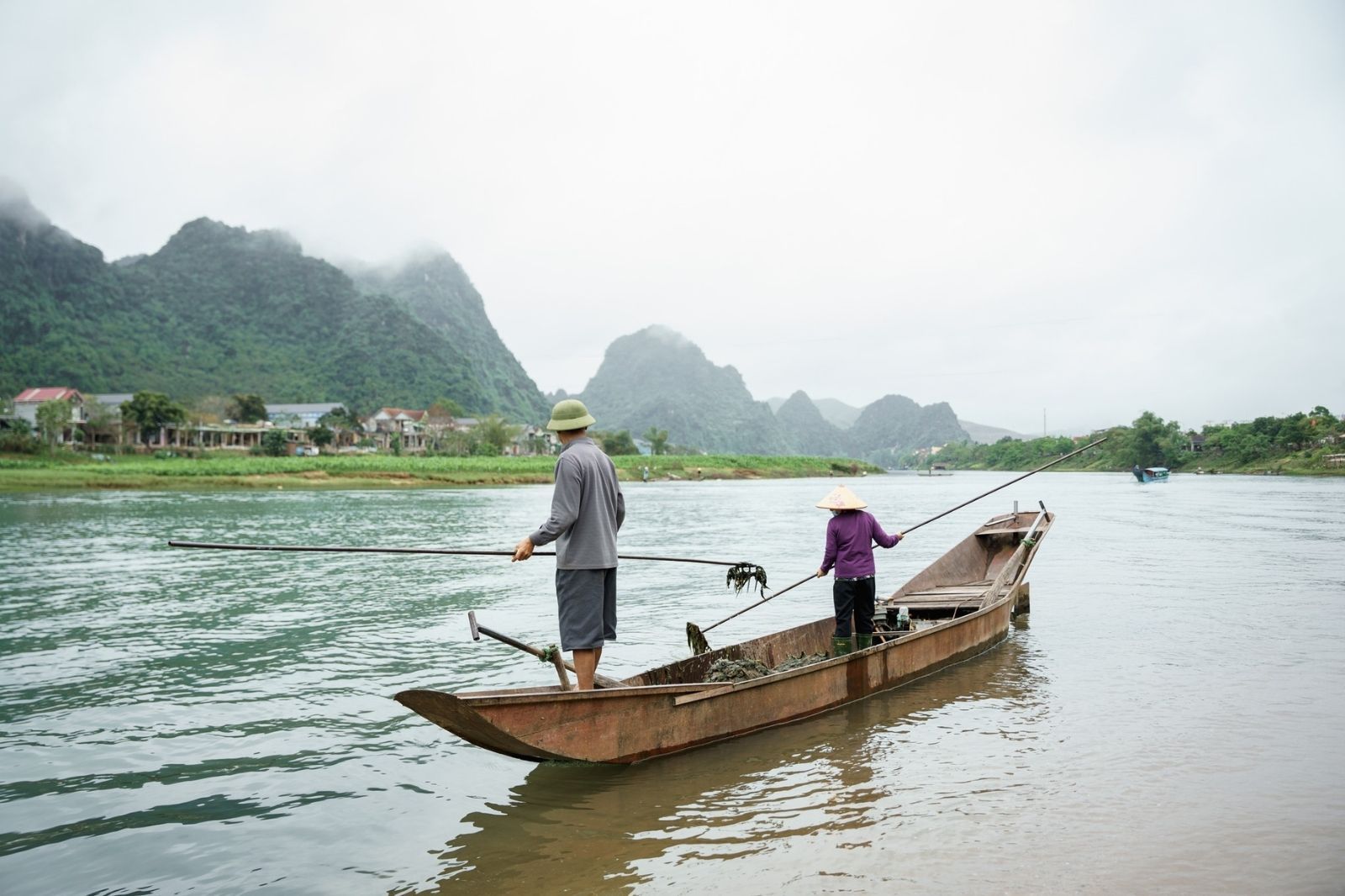 Trải nghiệm văn hóa địa phương  