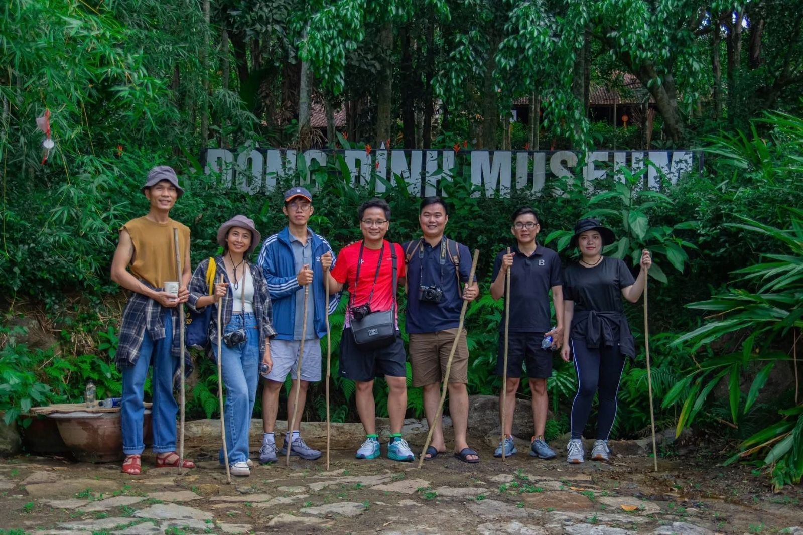 Trekking ở bảo tàng Đồng Đình