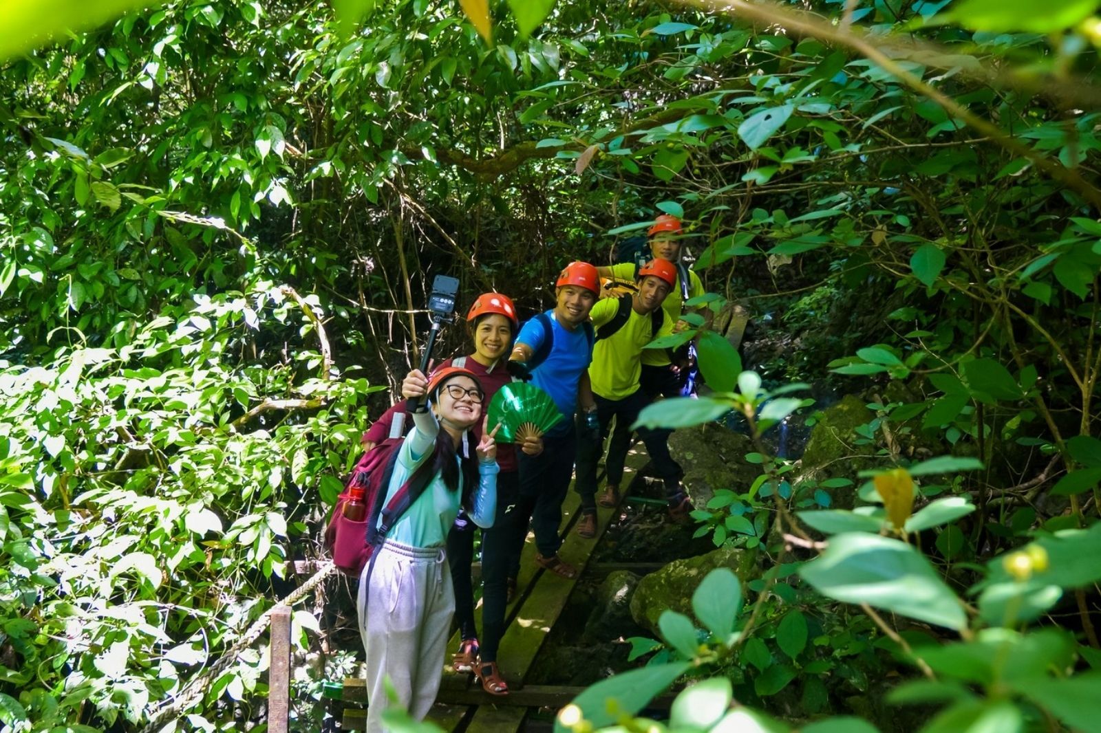 Trekking Quảng Bình giúp bạn tận hưởng mọi vẻ đẹp của thiên nhiên