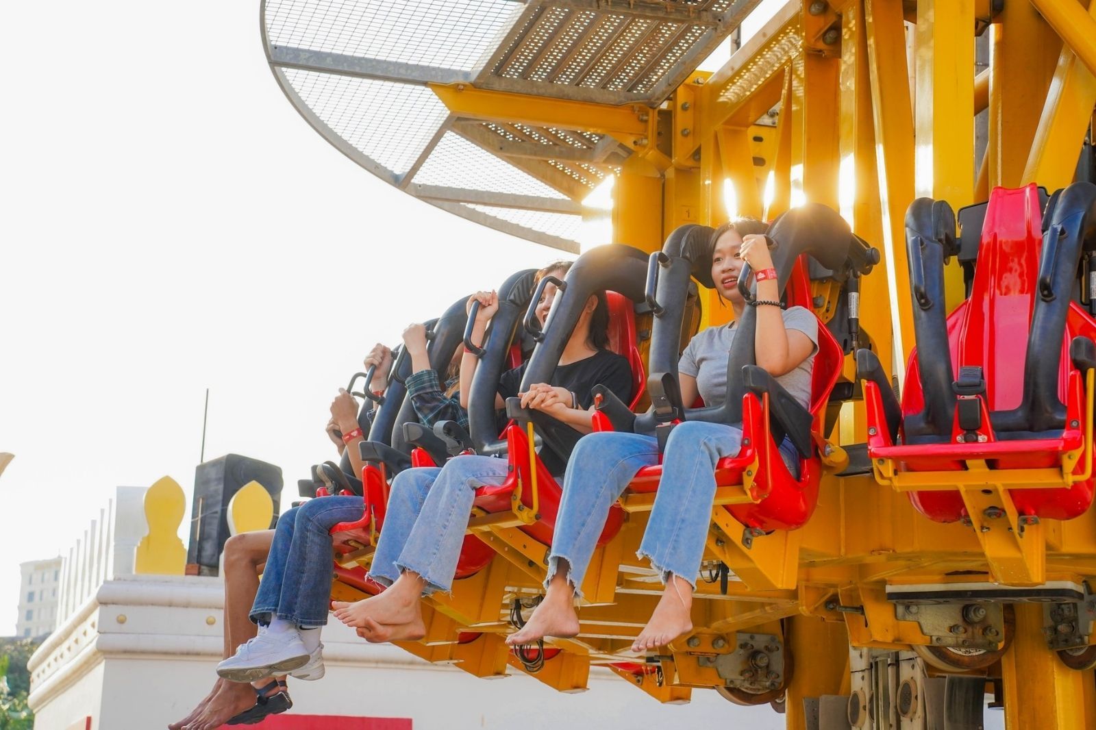 Các trò chơi cảm giác mạnh ở Da Nang Downtown