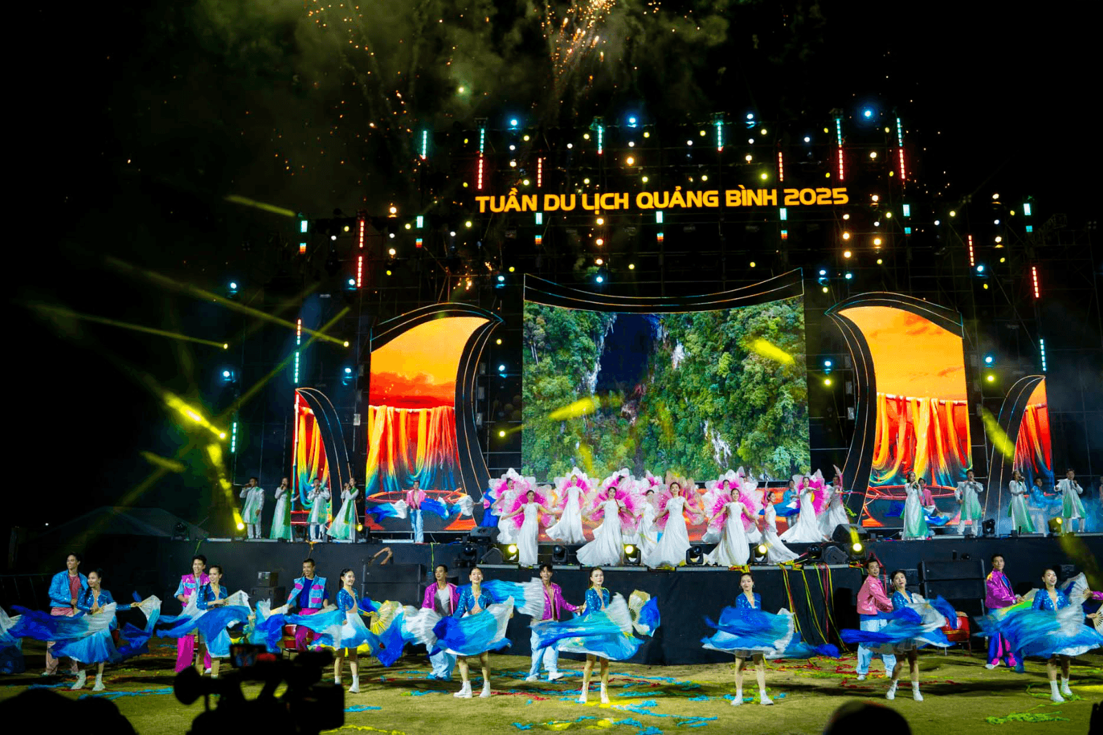 Tuần du lịch Quảng Bình