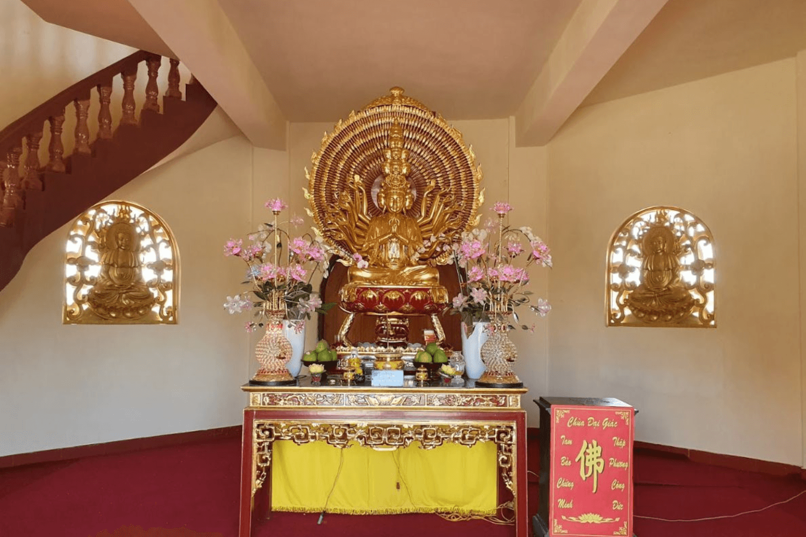 Tượng Đức Chuẩn Đề Bồ Tát