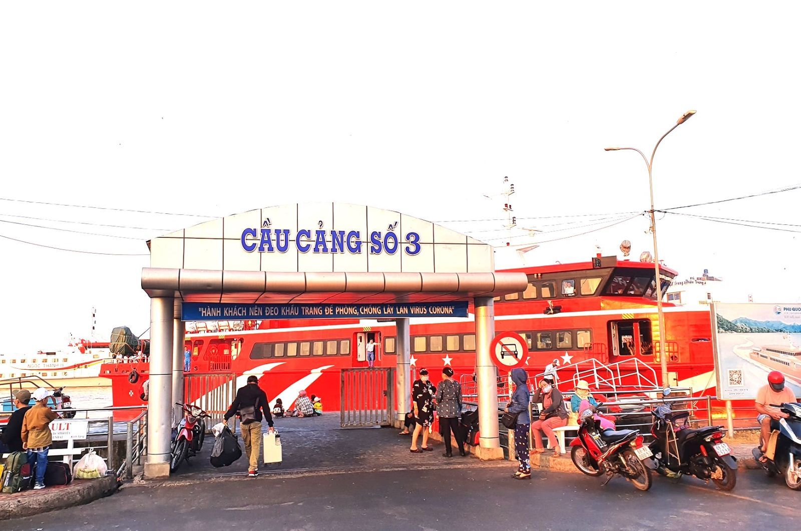 Tuyến đường thuận tiện di chuyển ra đảo  