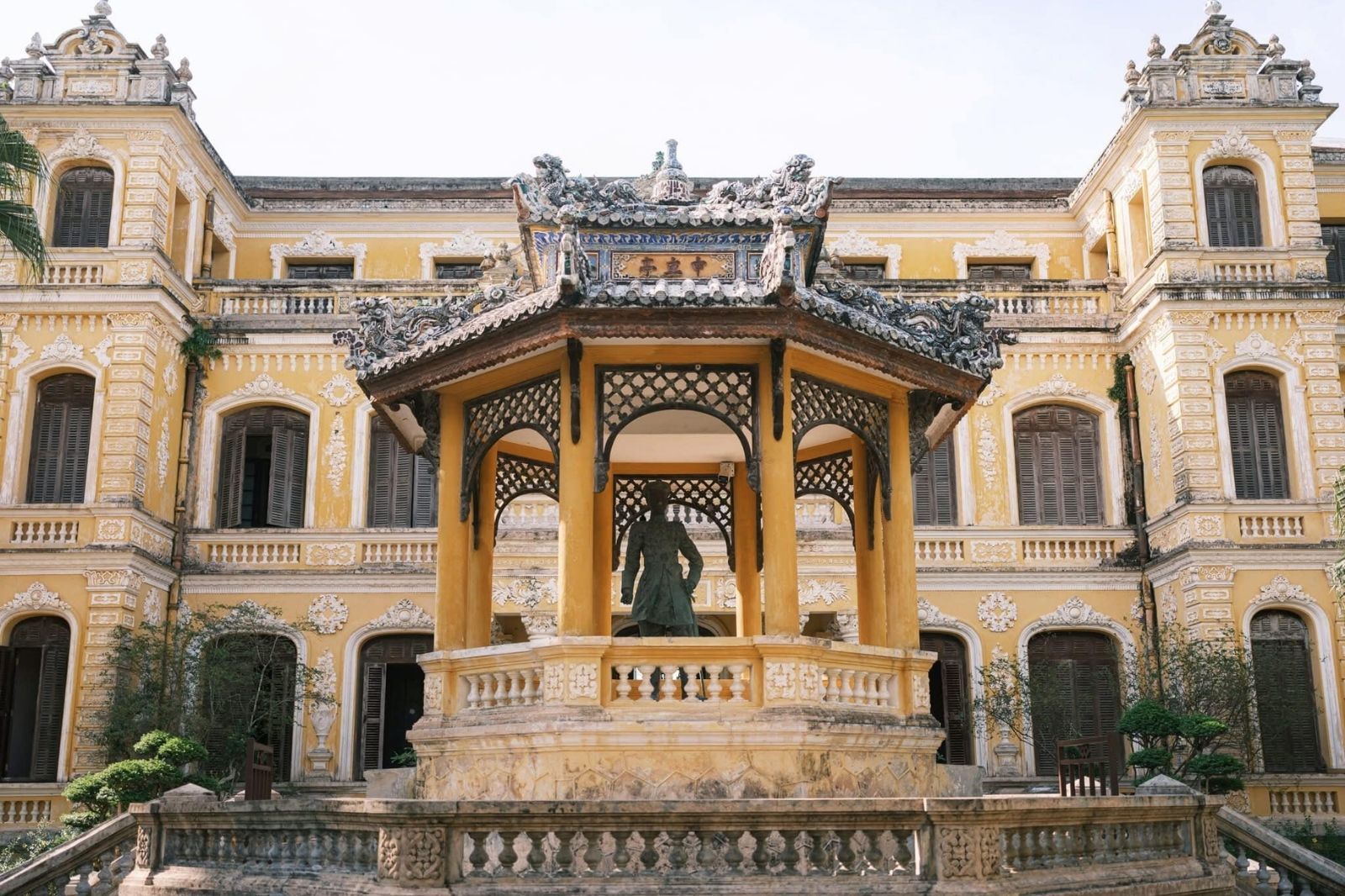 Du khách có thể mua vé combo để tiết kiệm hơn 