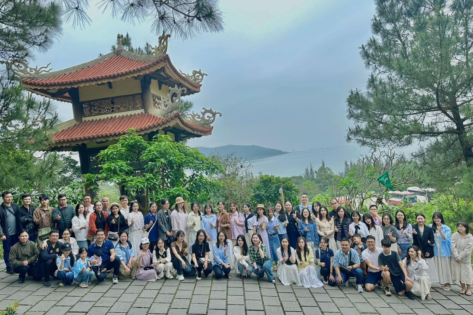 Về thăm nơi yên nghỉ của Đại tướng Võ Nguyên Giáp