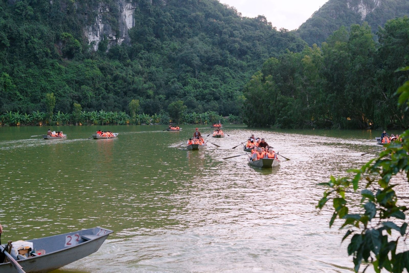 Vé tham quan đã bao gồm dịch vụ thuyền
